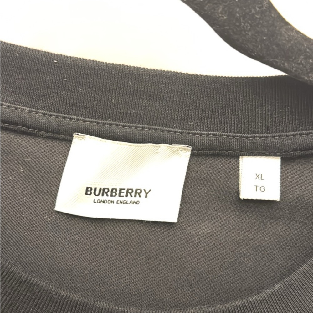Burberry Black Tee with Logo Patch - Picture 4 of 7